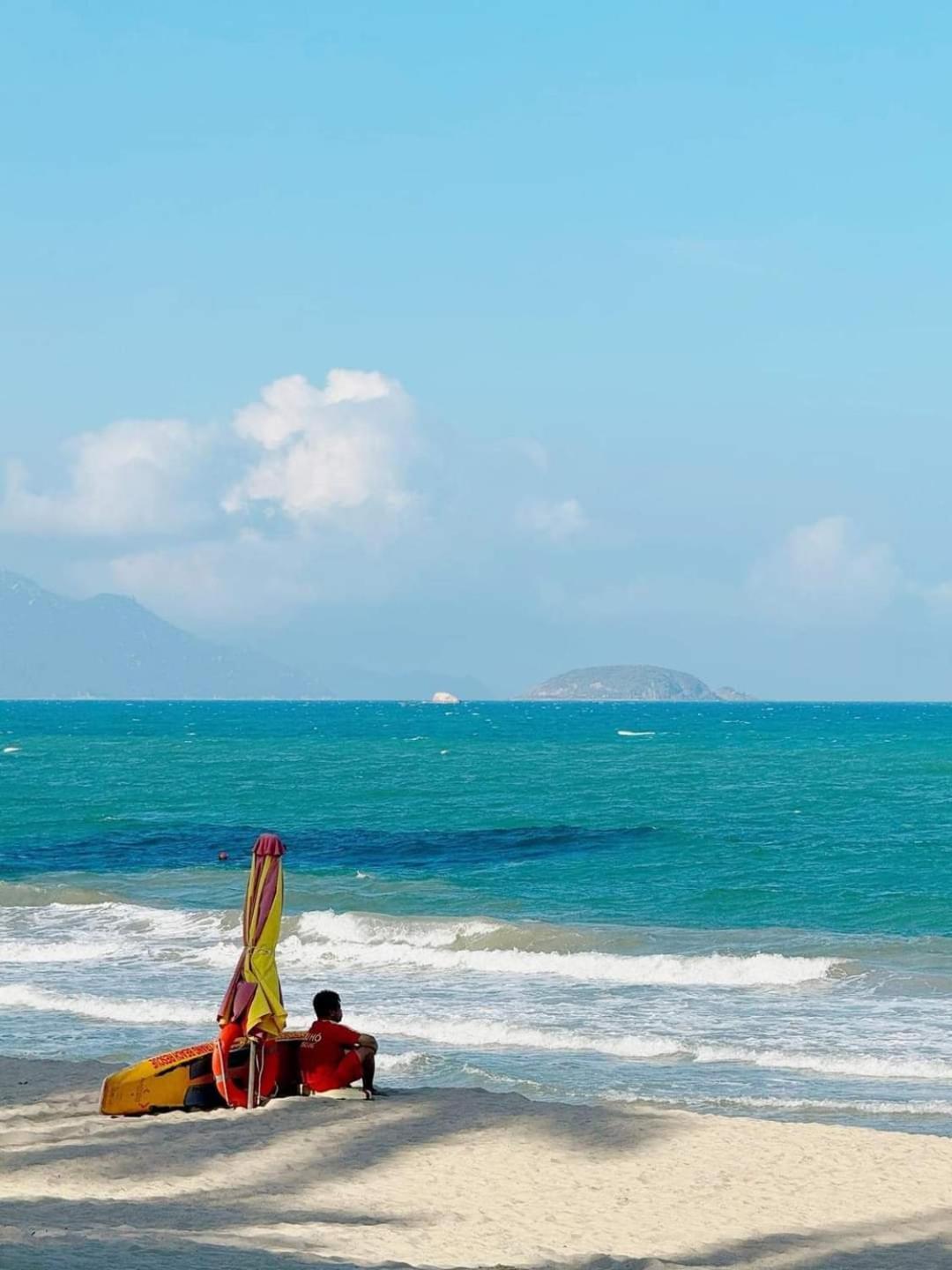 Beachfront Scenia Bay Apartment Να Τρανγκ Εξωτερικό φωτογραφία
